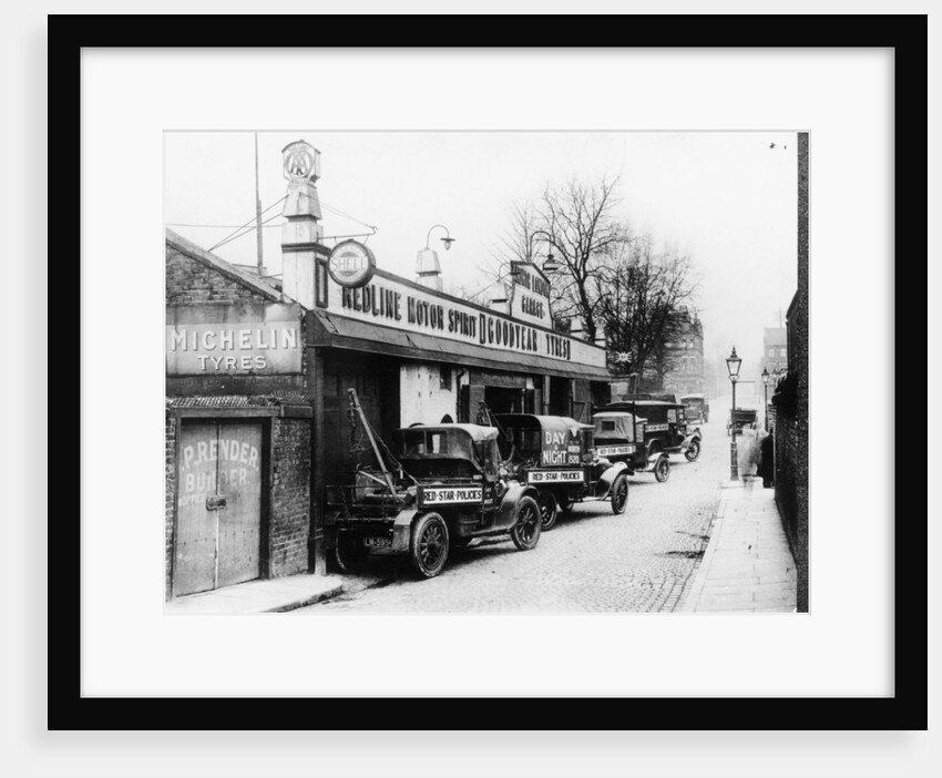 Daimler breakdown trucks, early 1920s by Unknown