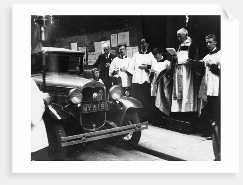 The blessing of cars, City of London, c1930 by Unknown