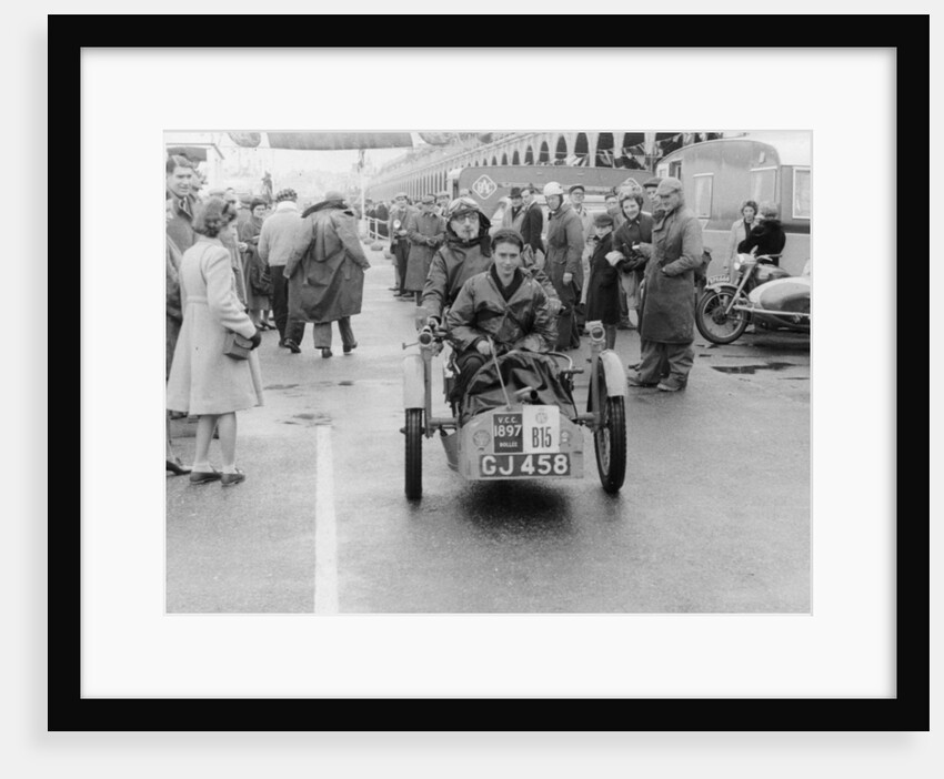 Sammy Davis with 1897 Leon Bollee tricar 'Beelzebub' by Anonymous