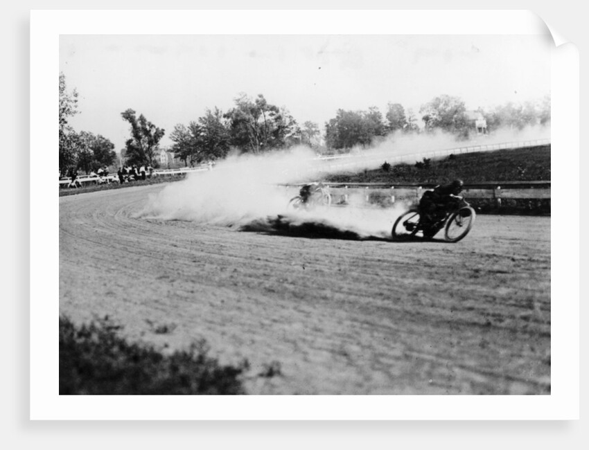 Dirt track motorbike racing, 1913 by Unknown
