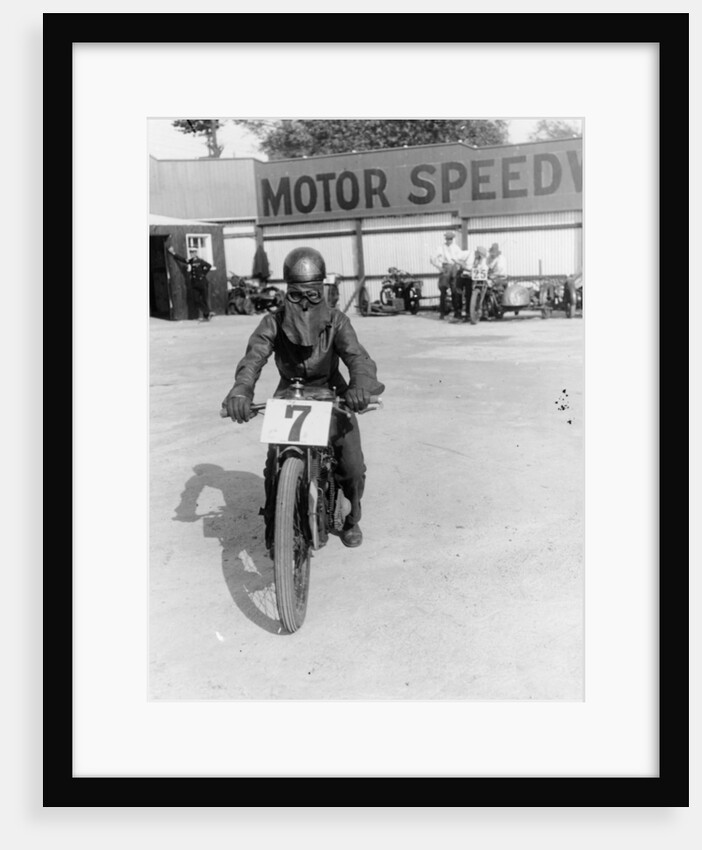 A cyclist at Lea Bridge speedway circuit, 1928 by Unknown