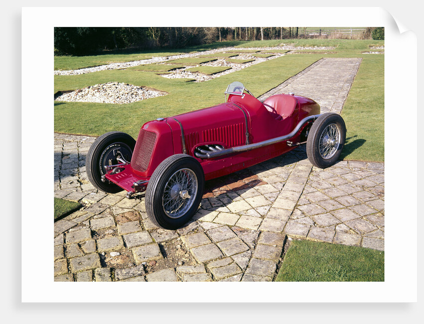 1933 Maserati 4CM-2000 racing car by Unknown