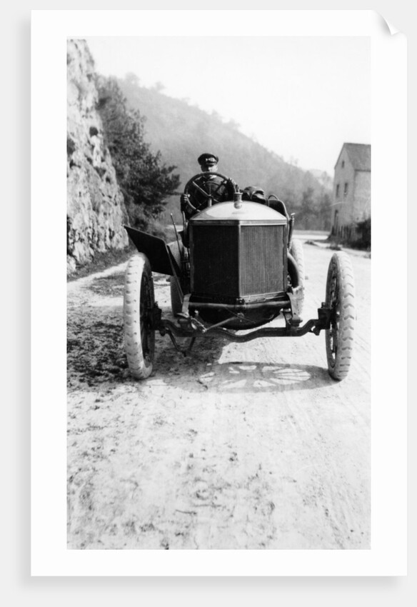A Minerva taking part in the Circuit des Ardennes, 1907 by Unknown