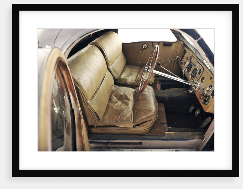 Bugatti type 57S 1937 by Simon Clay
