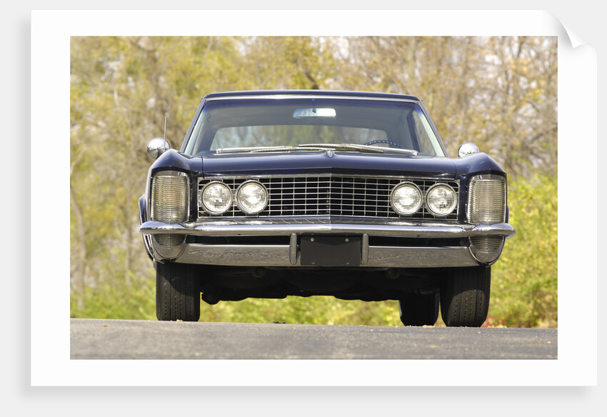 Buick Riviera 1963 by Simon Clay