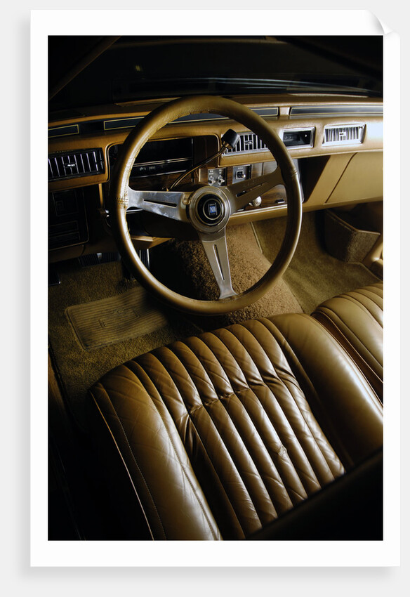 Cadillac Seville custom 1976 by Simon Clay