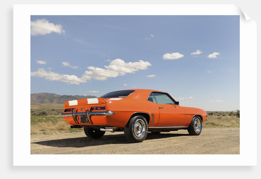 Chevrolet Camaro Z28 1969 by Simon Clay