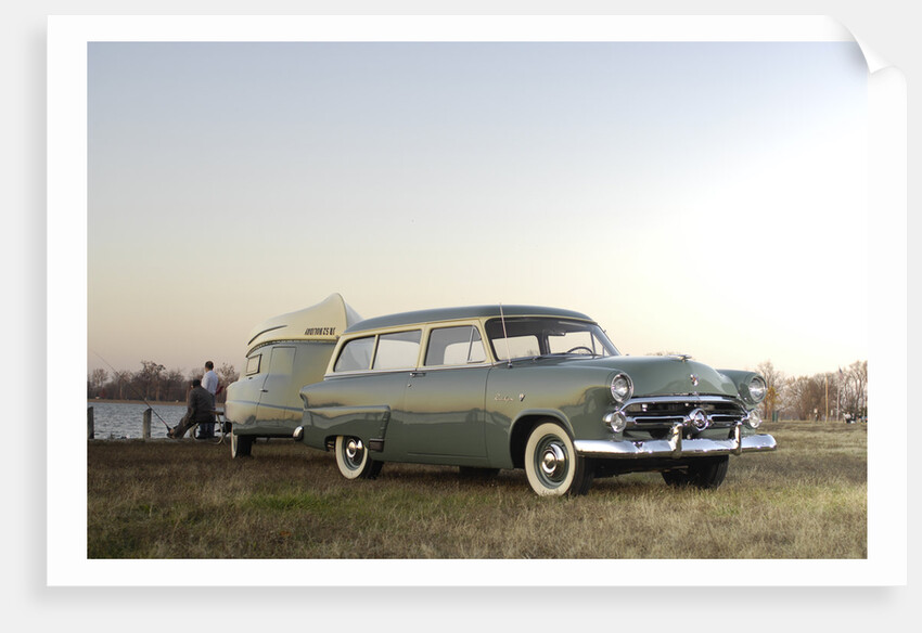 Ford Ranch wagon with kom pack trailer 1952 by Simon Clay