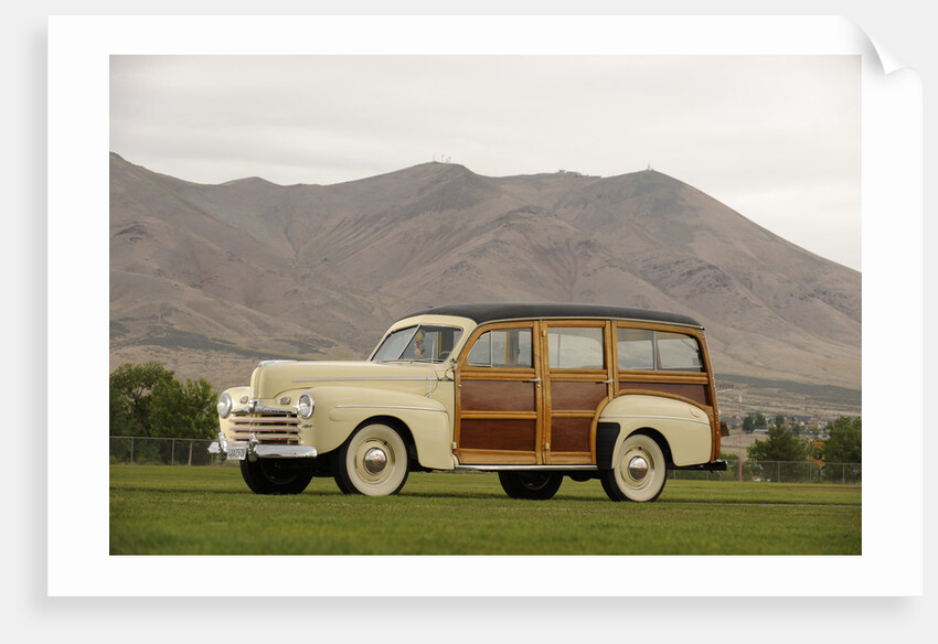 Ford woodie station wagon 1946 by Simon Clay