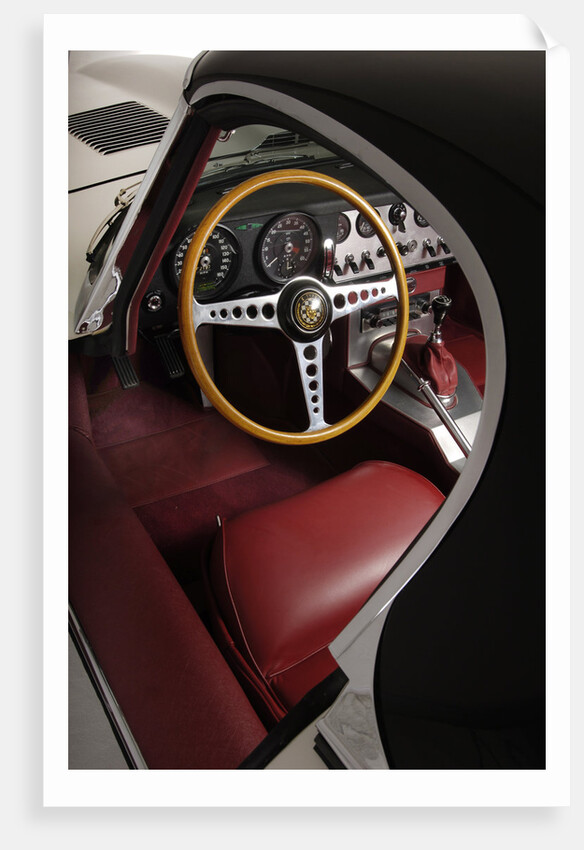 Jaguar E type 1961 by Simon Clay