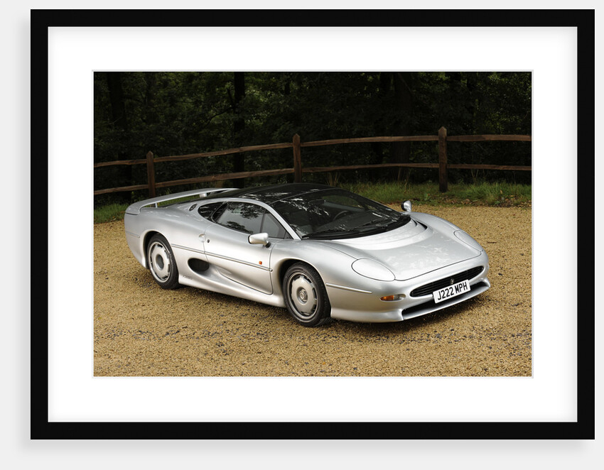 Jaguar XJ220R 1993 by Simon Clay
