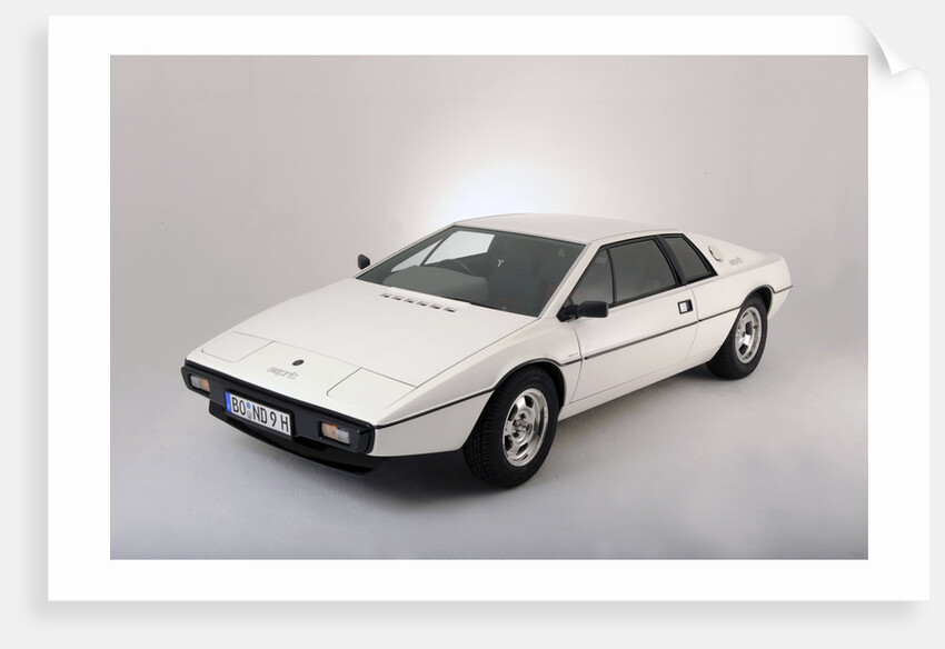 Lotus Esprit 1977 from the James Bond film The Spy Who Loved Me by Simon Clay