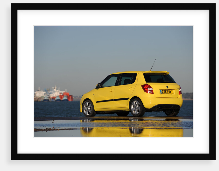 SKODA Fabia 2007 by Simon Clay