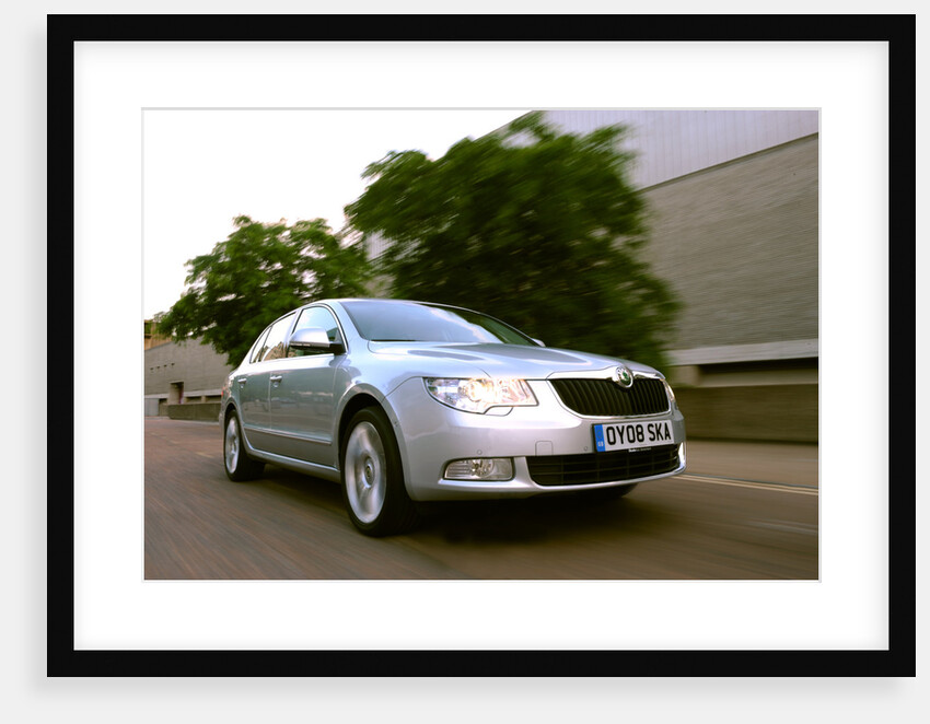 Skoda SUPERB 2008 by Simon Clay