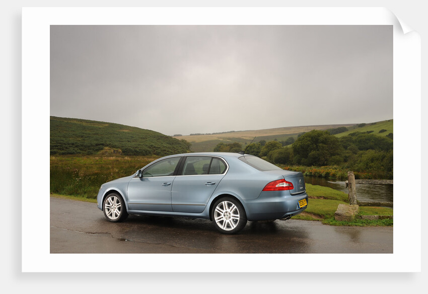 Skoda SUPERB 2008 by Simon Clay