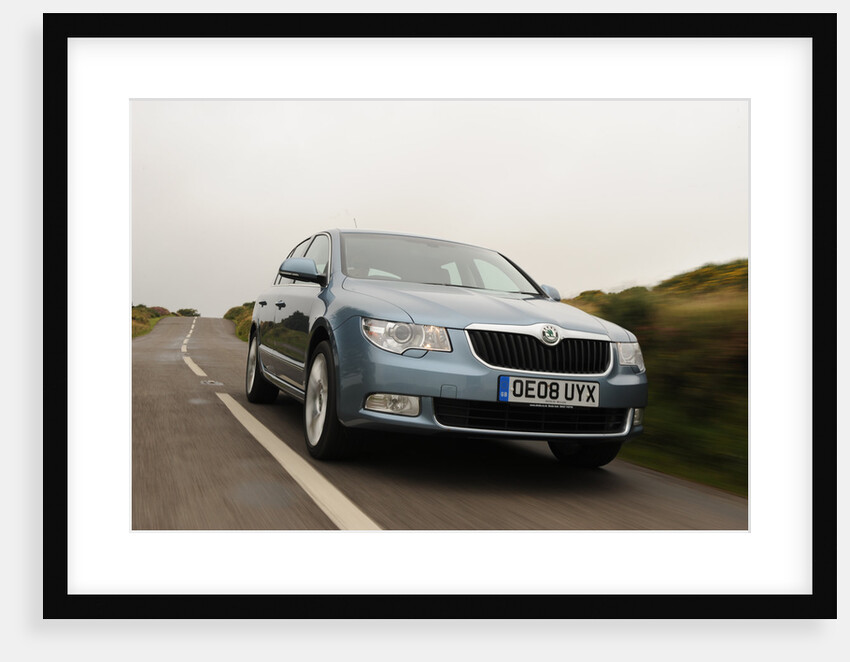 Skoda SUPERB 2008 by Simon Clay