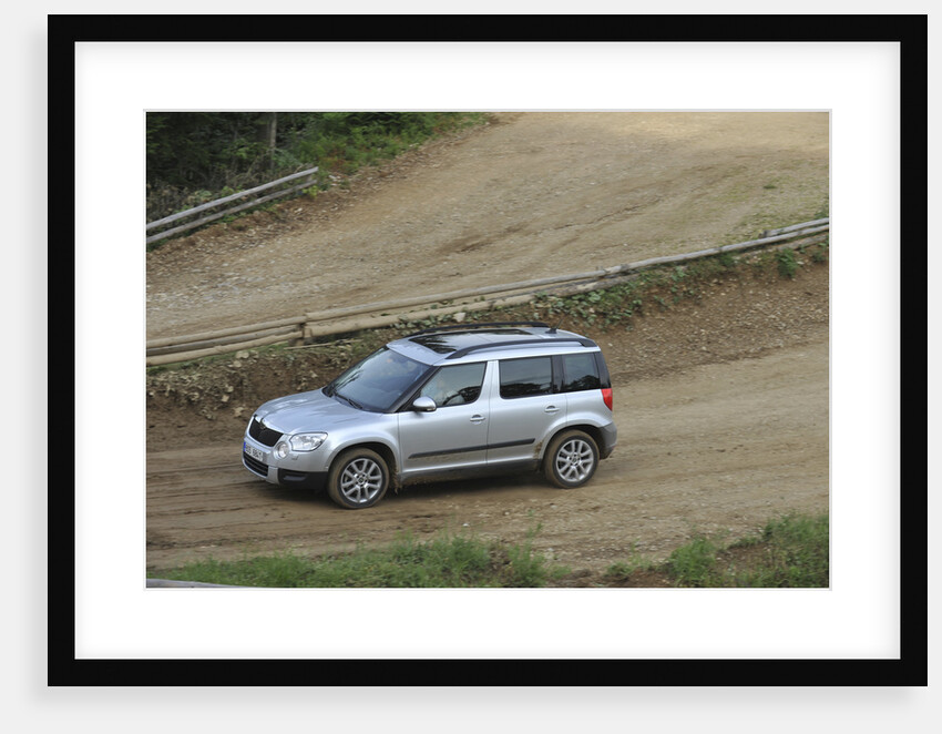 Skoda Yeti 2009 by Simon Clay