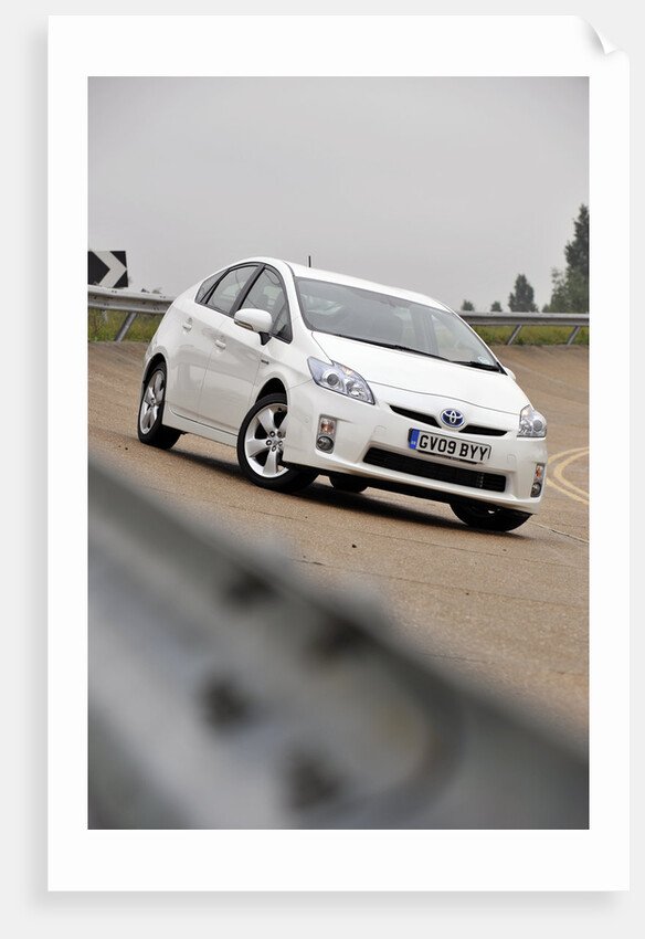 Toyota Prius 2009 by Simon Clay
