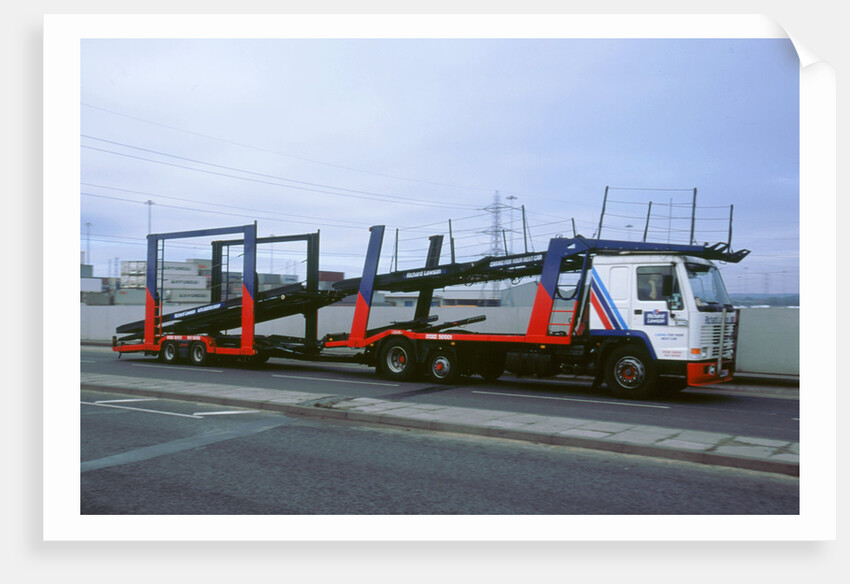 Volvo car transporter 1999 by Unknown