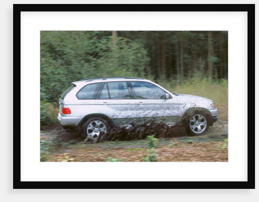 2001 BMW X5 4.4i by Unknown