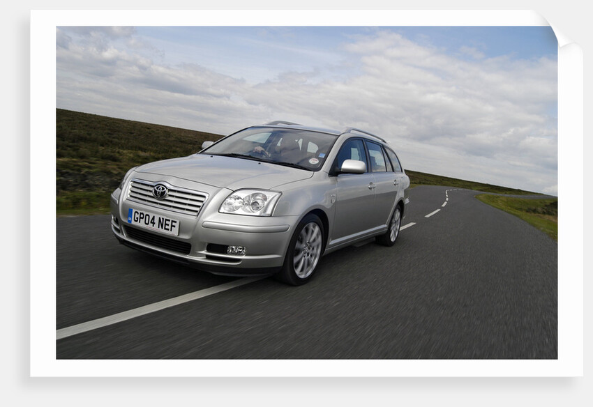 2004 Toyota Avensis Estate by Unknown