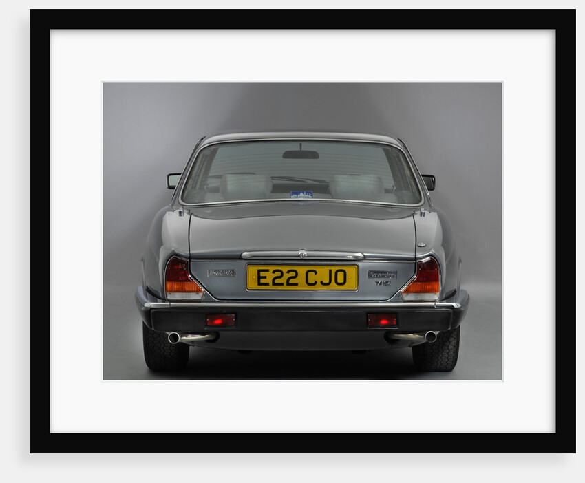 1987 Jaguar XJ12 Sovereign by Unknown