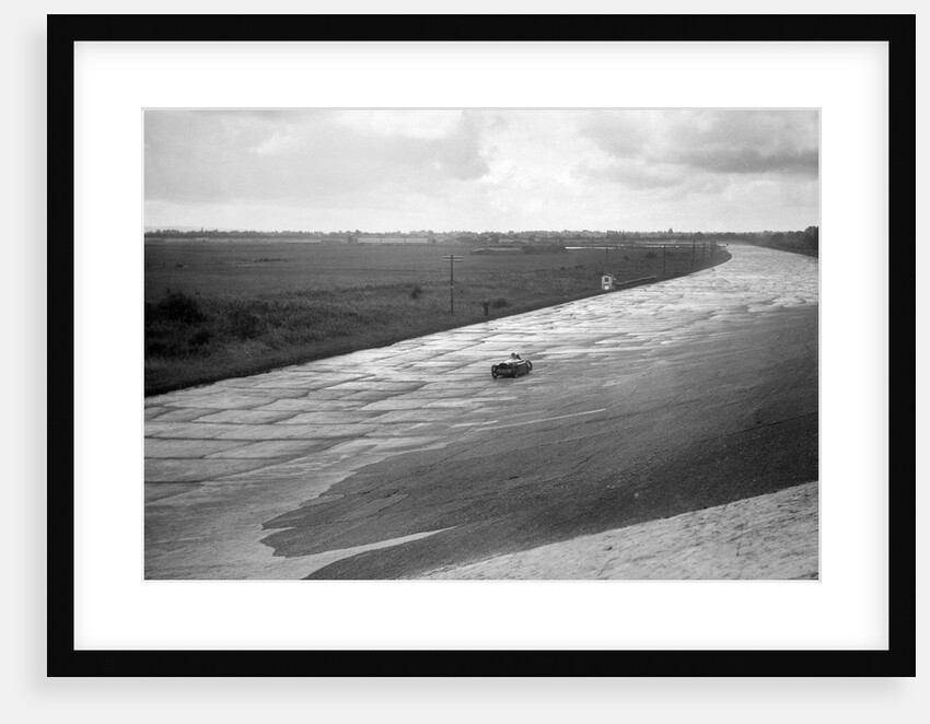 Leon Cushman's Austin 7 racer making a speed record attempt, Brooklands, 8 August 1931 by Bill Brunell