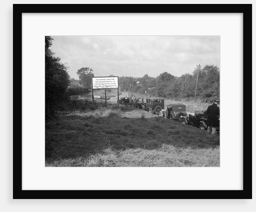 Cars taking part in the Bugatti Owners Club car treasure hunt, 25 October 1931 by Bill Brunell