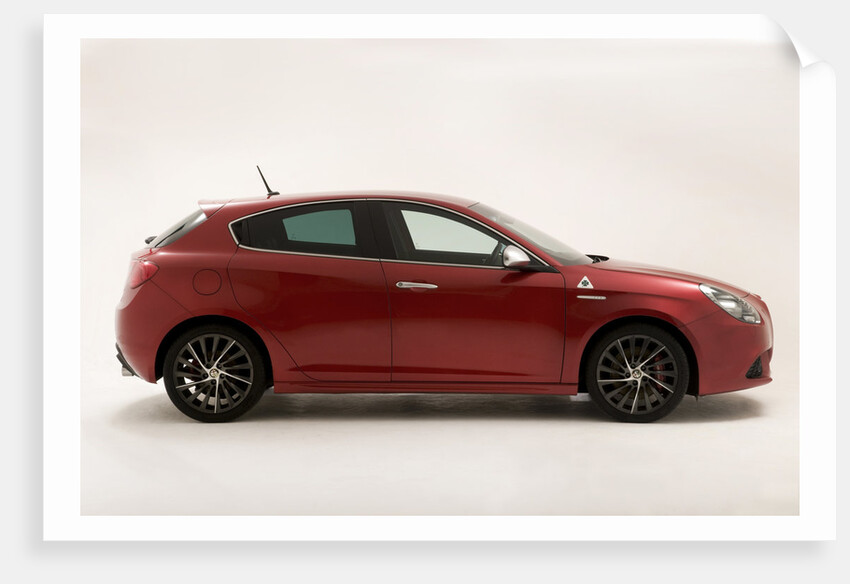 2010 Alfa Romeo Giulietta 1750 Cloverleaf by Unknown