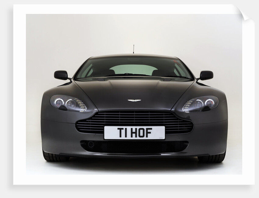 2011 Aston Martin V8 Vantage by Unknown