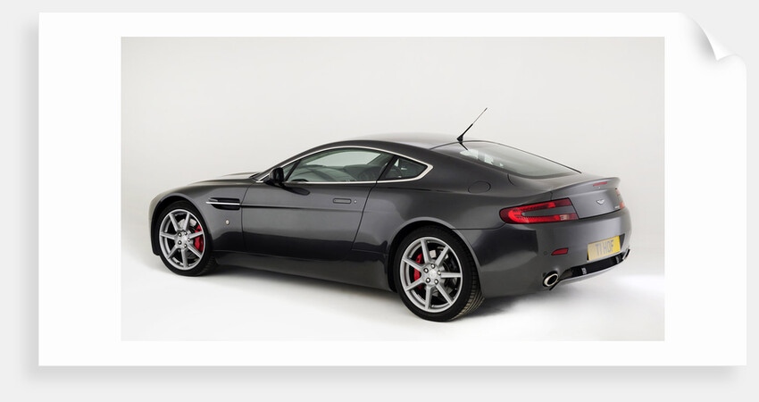 2011 Aston Martin V8 Vantage by Unknown