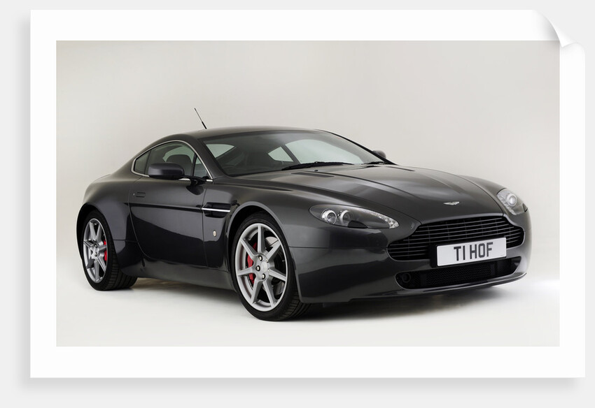 2011 Aston Martin V8 Vantage by Unknown