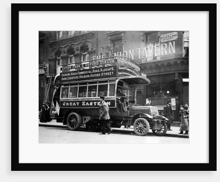 1906 Straker Squire bus by Unknown