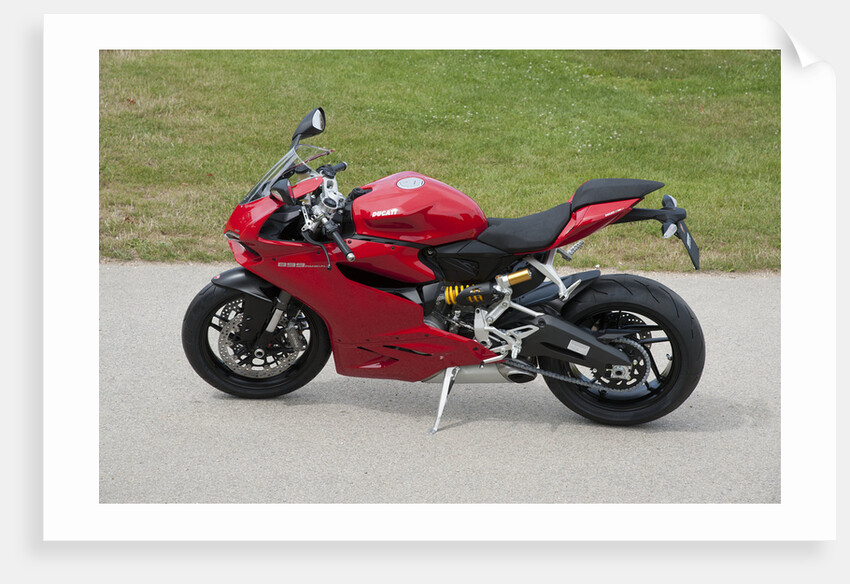 2014 Ducati 899 Panigale by Unknown