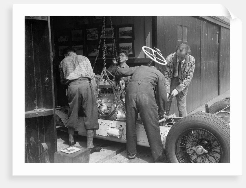 Working on Raymond Mays' Vauxhall-Villiers, c1930s by Bill Brunell