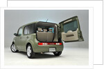 Nissan Cube 2008 by Simon Clay