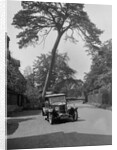 Crossley 15.7 hp saloon, Penshurst, Kent, c1930s by Bill Brunell