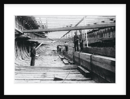 Building the 'Rachel W. Stevens', Bath, Maine, 1898 by Unknown
