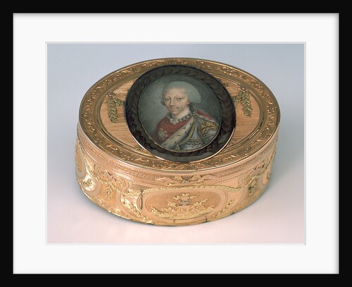 Snuff box by Unknown