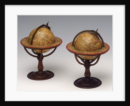 Sphere and stand with GLB0035 by John Senex