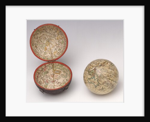 Sphere and case by Moll