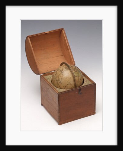 Sphere and box by Landes Industrie Comptoir