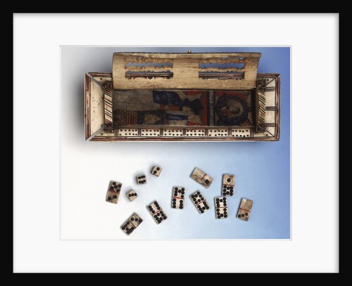 Commemorative Nelson domino box by French Armed Forces