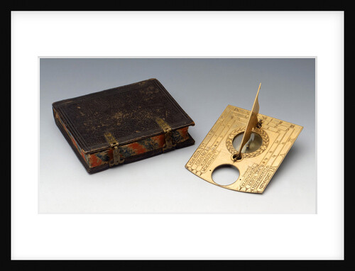 Horizontal dial, with case by unknown