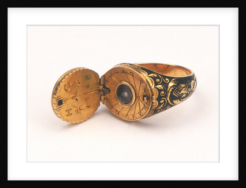 Horizontal dial, mounted on gold finger ring by unknown