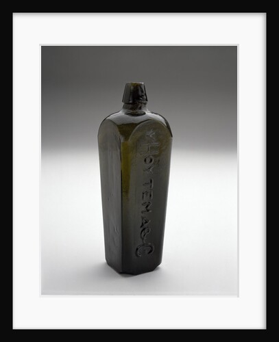 Gin bottle by Van Hoytema & Co.