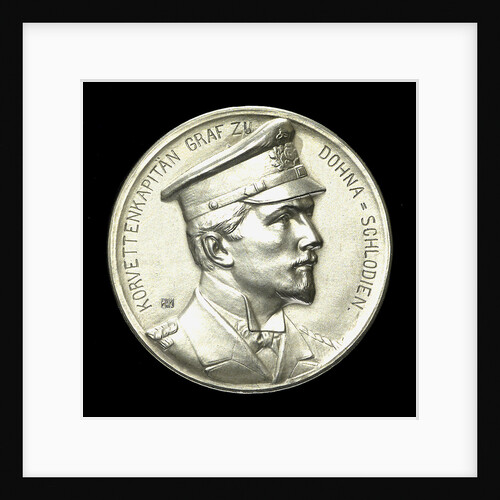 Medal commemorating Captain Count Dohna-Schlodien of SMS 'Moewe'; obverse by B.H. Mayer