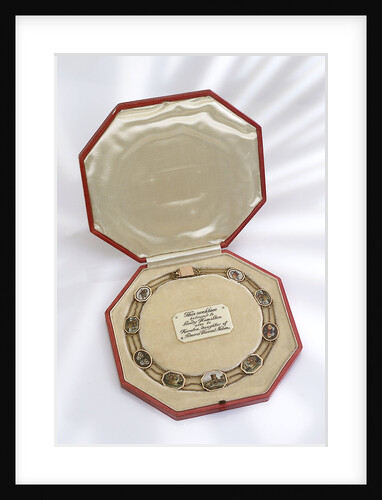Necklace in case by unknown