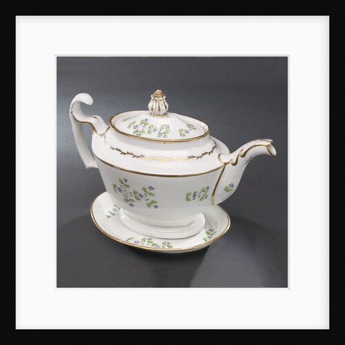 Teapot, part of a set reputedly belonging to Vice-Admiral Horatio Nelson (1758-1805) by John Rose & Co.