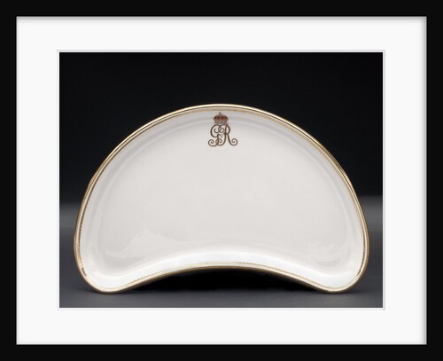 Plate used on HMY 'Victoria and Albert' (1899) by Royal Crown Derby Porcelain Co